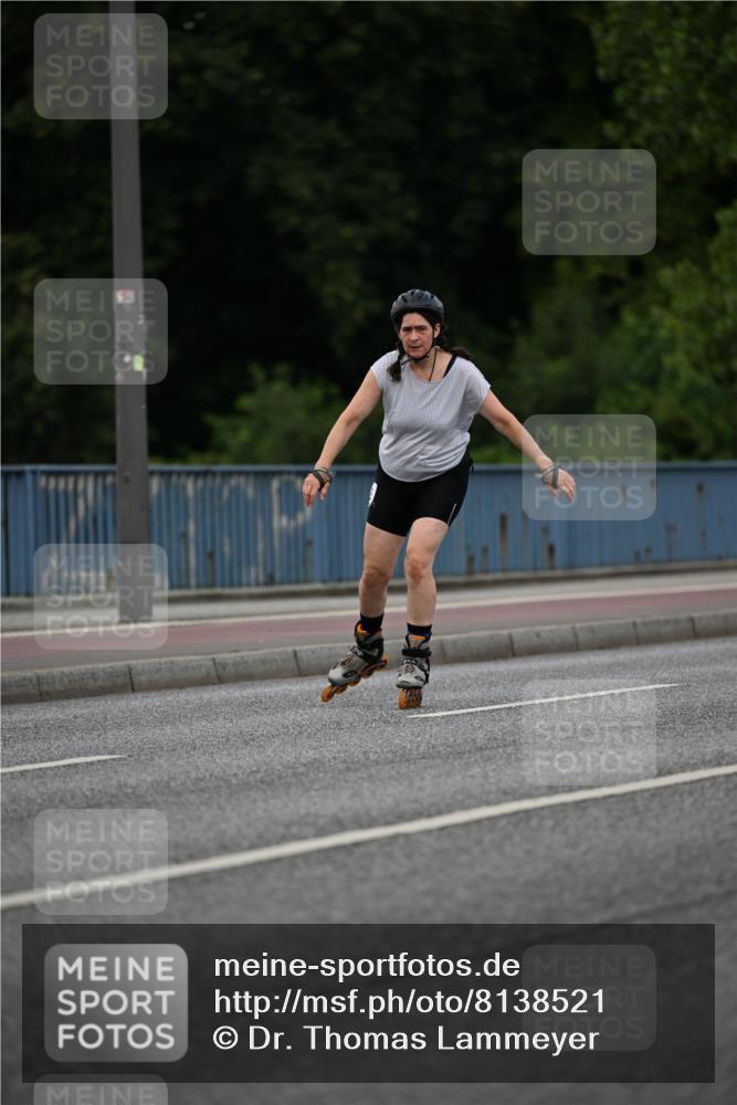 29.06.2025 - hella hamburg halbmarathon Dr. Thomas Lammeyer http://msf.ph/oto/8138521 29.06.2025 09:02:18 Kennedybrücke  meine-sportfotos.de