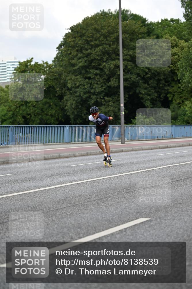 29.06.2025 - hella hamburg halbmarathon Dr. Thomas Lammeyer http://msf.ph/oto/8138539 29.06.2025 08:51:13 Kennedybrücke  meine-sportfotos.de