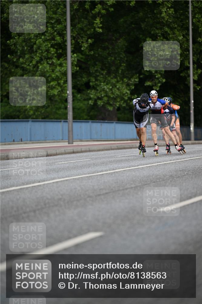 29.06.2025 - hella hamburg halbmarathon Dr. Thomas Lammeyer http://msf.ph/oto/8138563 29.06.2025 08:51:21 Kennedybrücke  meine-sportfotos.de