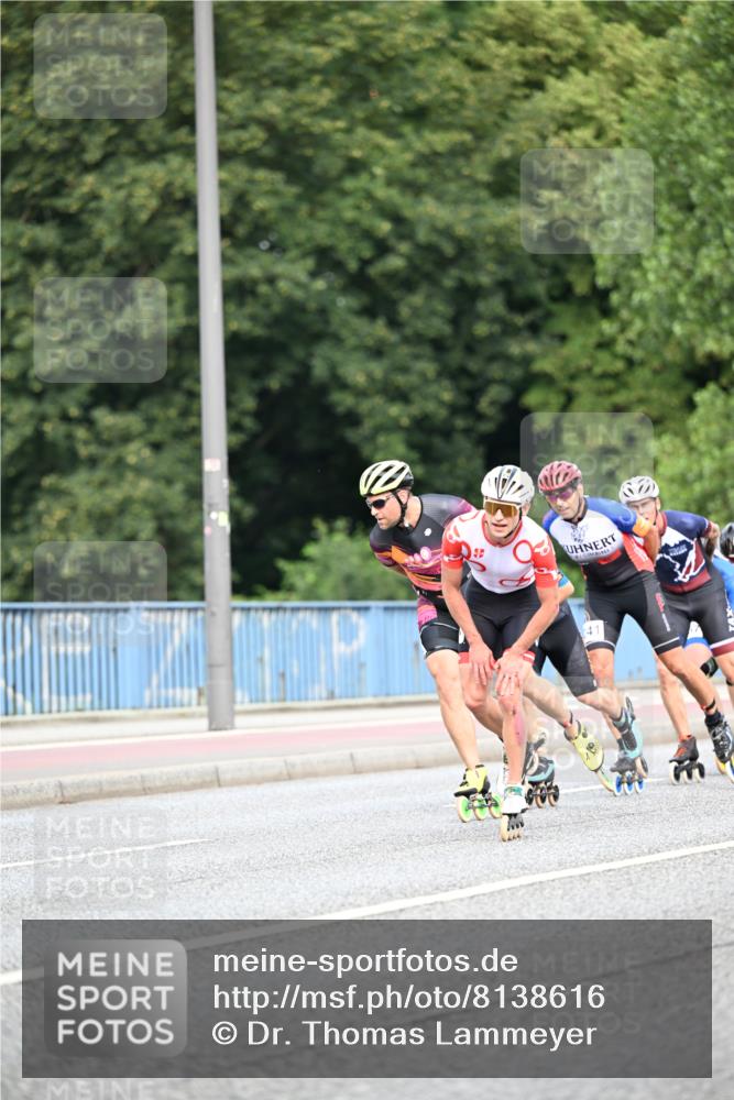 29.06.2025 - hella hamburg halbmarathon Dr. Thomas Lammeyer http://msf.ph/oto/8138616 29.06.2025 08:51:42 Kennedybrücke  meine-sportfotos.de