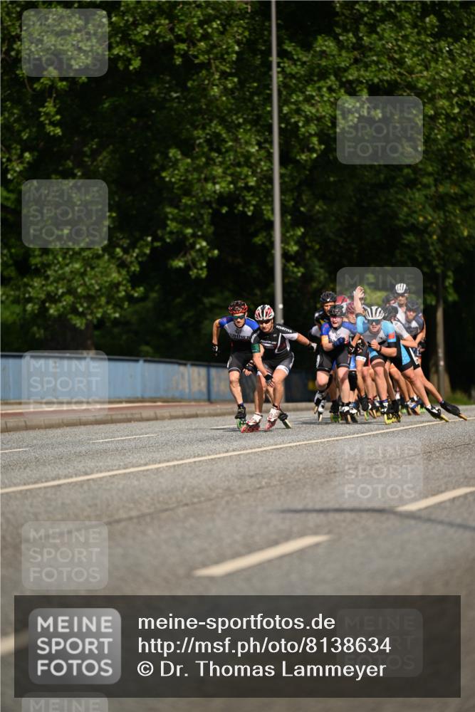29.06.2025 - hella hamburg halbmarathon Dr. Thomas Lammeyer http://msf.ph/oto/8138634 29.06.2025 08:52:14 Kennedybrücke  meine-sportfotos.de