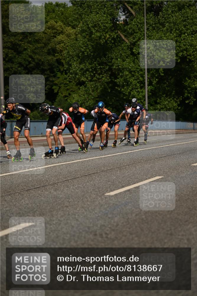 29.06.2025 - hella hamburg halbmarathon Dr. Thomas Lammeyer http://msf.ph/oto/8138667 29.06.2025 08:52:18 Kennedybrücke  meine-sportfotos.de