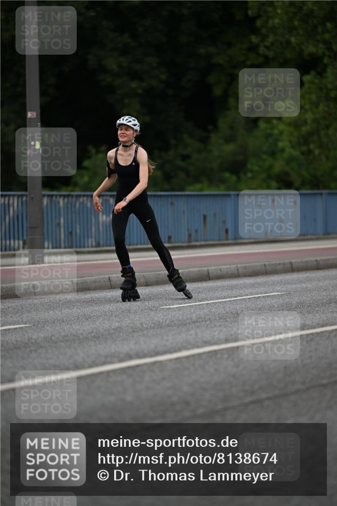 29.06.2025 - hella hamburg halbmarathon Dr. Thomas Lammeyer http://msf.ph/oto/8138674 29.06.2025 09:02:30 Kennedybrücke  meine-sportfotos.de