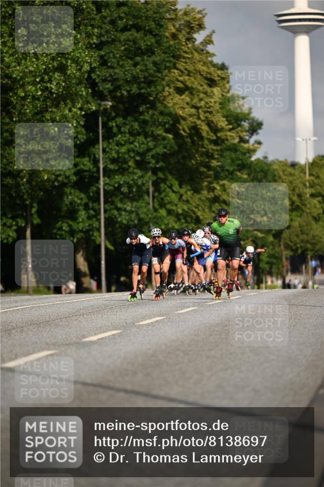 29.06.2025 - hella hamburg halbmarathon Dr. Thomas Lammeyer http://msf.ph/oto/8138697 29.06.2025 08:52:55 Kennedybrücke  meine-sportfotos.de