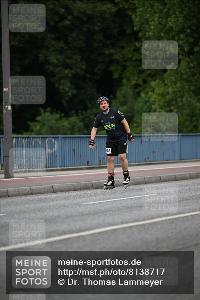 29.06.2025 - hella hamburg halbmarathon Dr. Thomas Lammeyer http://msf.ph/oto/8138717 29.06.2025 09:02:49 Kennedybrücke  meine-sportfotos.de