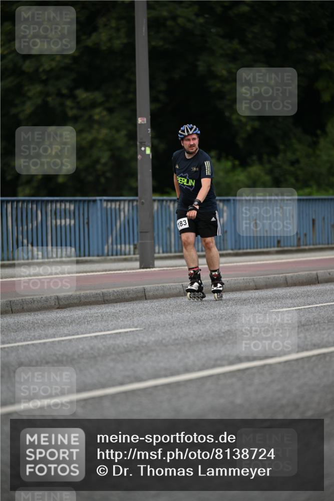 29.06.2025 - hella hamburg halbmarathon Dr. Thomas Lammeyer http://msf.ph/oto/8138724 29.06.2025 09:02:50 Kennedybrücke  meine-sportfotos.de