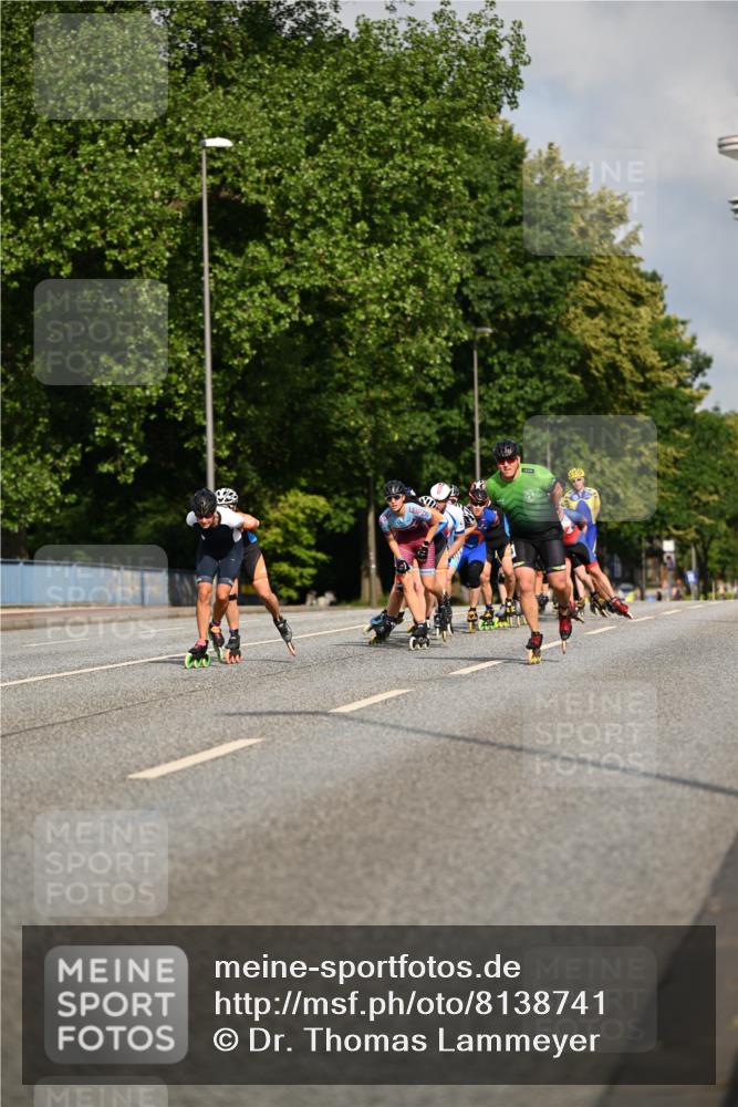 29.06.2025 - hella hamburg halbmarathon Dr. Thomas Lammeyer http://msf.ph/oto/8138741 29.06.2025 08:52:58 Kennedybrücke  meine-sportfotos.de