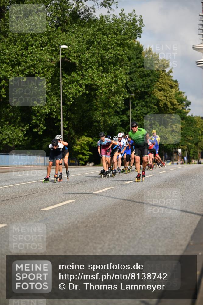 29.06.2025 - hella hamburg halbmarathon Dr. Thomas Lammeyer http://msf.ph/oto/8138742 29.06.2025 08:52:58 Kennedybrücke  meine-sportfotos.de