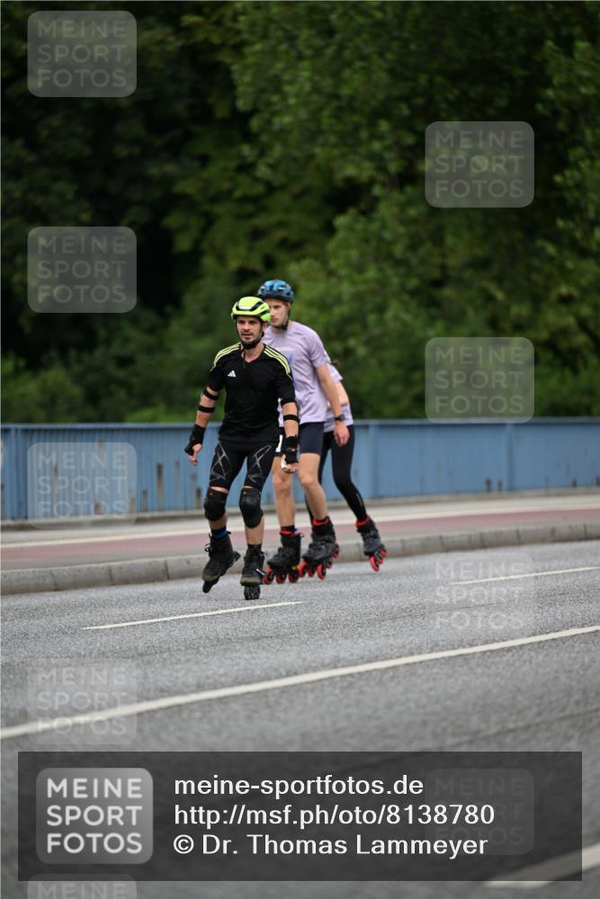 29.06.2025 - hella hamburg halbmarathon Dr. Thomas Lammeyer http://msf.ph/oto/8138780 29.06.2025 09:03:21 Kennedybrücke  meine-sportfotos.de