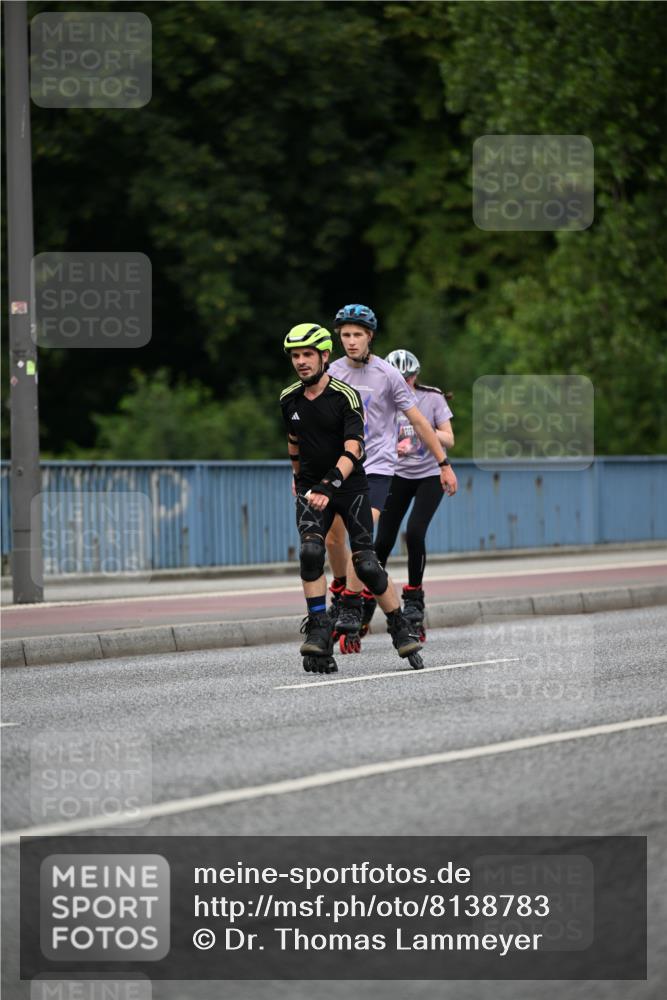29.06.2025 - hella hamburg halbmarathon Dr. Thomas Lammeyer http://msf.ph/oto/8138783 29.06.2025 09:03:21 Kennedybrücke  meine-sportfotos.de