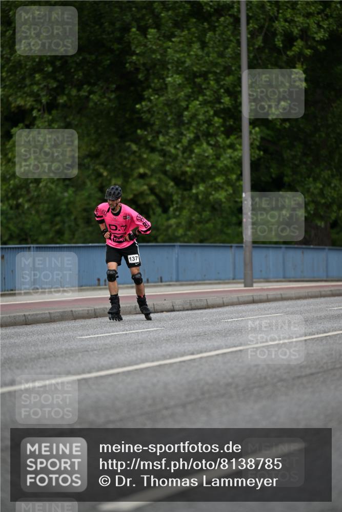 29.06.2025 - hella hamburg halbmarathon Dr. Thomas Lammeyer http://msf.ph/oto/8138785 29.06.2025 09:03:22 Kennedybrücke  meine-sportfotos.de