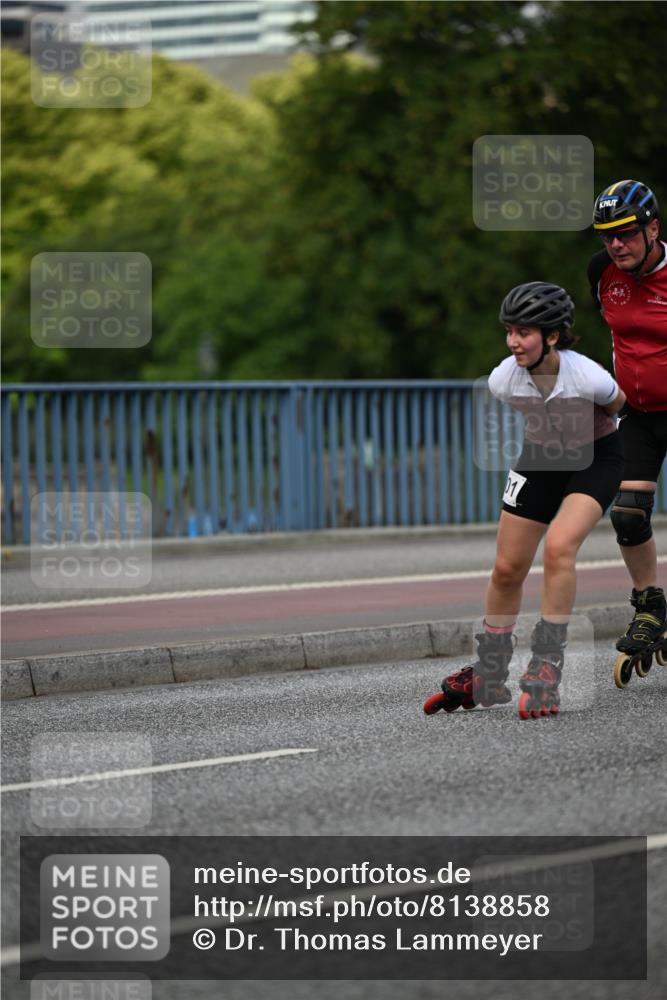 29.06.2025 - hella hamburg halbmarathon Dr. Thomas Lammeyer http://msf.ph/oto/8138858 29.06.2025 09:03:43 Kennedybrücke  meine-sportfotos.de