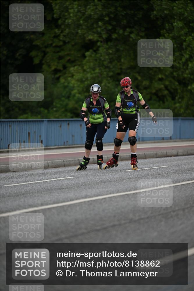 29.06.2025 - hella hamburg halbmarathon Dr. Thomas Lammeyer http://msf.ph/oto/8138862 29.06.2025 09:03:46 Kennedybrücke  meine-sportfotos.de