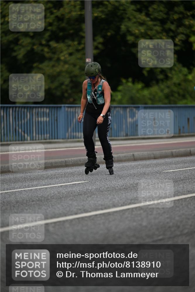29.06.2025 - hella hamburg halbmarathon Dr. Thomas Lammeyer http://msf.ph/oto/8138910 29.06.2025 09:03:53 Kennedybrücke  meine-sportfotos.de