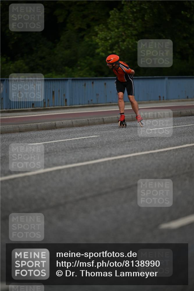 29.06.2025 - hella hamburg halbmarathon Dr. Thomas Lammeyer http://msf.ph/oto/8138990 29.06.2025 08:55:05 Kennedybrücke  meine-sportfotos.de