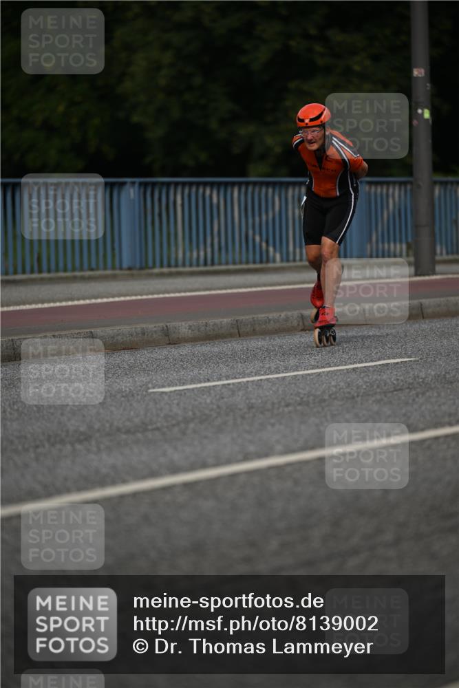 29.06.2025 - hella hamburg halbmarathon Dr. Thomas Lammeyer http://msf.ph/oto/8139002 29.06.2025 08:55:06 Kennedybrücke  meine-sportfotos.de