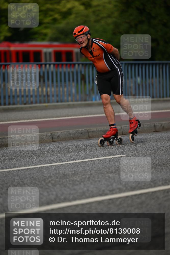 29.06.2025 - hella hamburg halbmarathon Dr. Thomas Lammeyer http://msf.ph/oto/8139008 29.06.2025 08:55:07 Kennedybrücke  meine-sportfotos.de