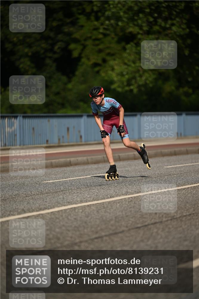29.06.2025 - hella hamburg halbmarathon Dr. Thomas Lammeyer http://msf.ph/oto/8139231 29.06.2025 08:55:56 Kennedybrücke  meine-sportfotos.de