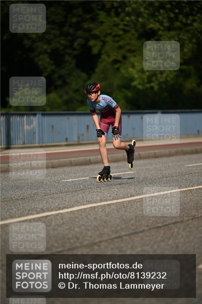 29.06.2025 - hella hamburg halbmarathon Dr. Thomas Lammeyer http://msf.ph/oto/8139232 29.06.2025 08:55:56 Kennedybrücke  meine-sportfotos.de