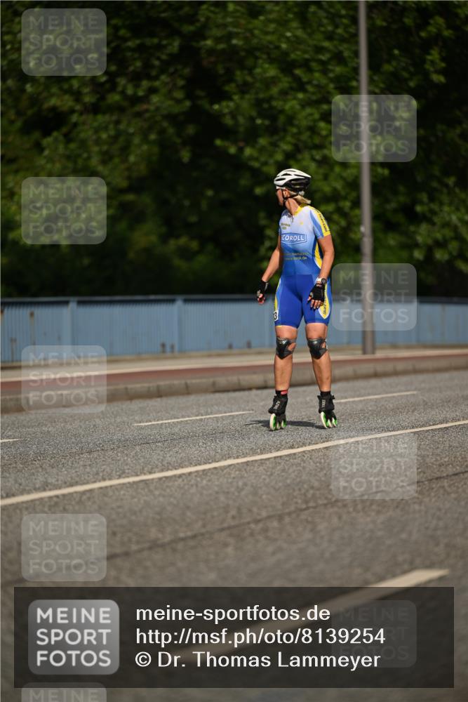 29.06.2025 - hella hamburg halbmarathon Dr. Thomas Lammeyer http://msf.ph/oto/8139254 29.06.2025 08:56:02 Kennedybrücke  meine-sportfotos.de