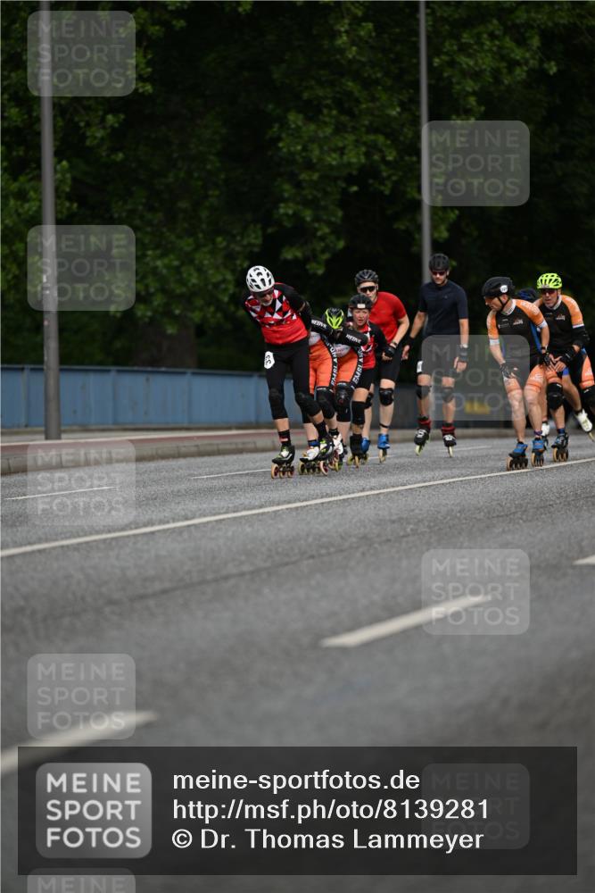 29.06.2025 - hella hamburg halbmarathon Dr. Thomas Lammeyer http://msf.ph/oto/8139281 29.06.2025 08:56:48 Kennedybrücke  meine-sportfotos.de