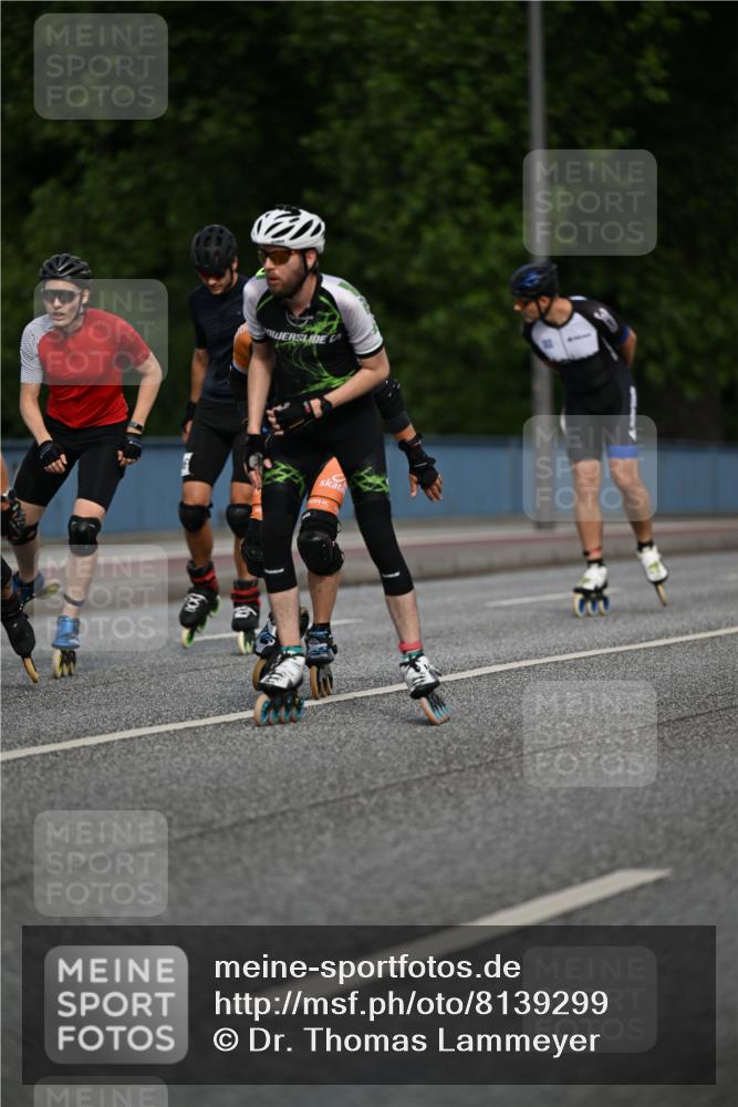 29.06.2025 - hella hamburg halbmarathon Dr. Thomas Lammeyer http://msf.ph/oto/8139299 29.06.2025 08:56:51 Kennedybrücke  meine-sportfotos.de