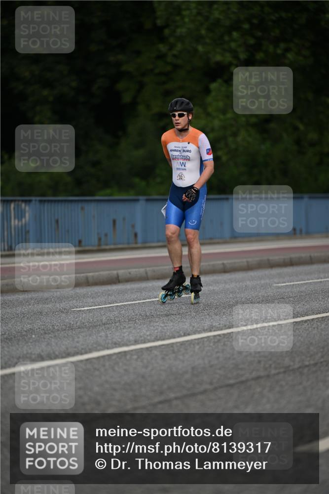 29.06.2025 - hella hamburg halbmarathon Dr. Thomas Lammeyer http://msf.ph/oto/8139317 29.06.2025 08:56:57 Kennedybrücke  meine-sportfotos.de