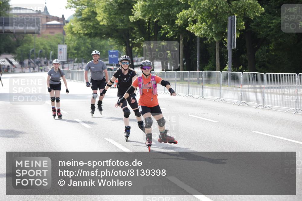 29.06.2025 - hella hamburg halbmarathon Jannik Wohlers http://msf.ph/oto/8139398 29.06.2025 09:03:14 Lombardsbrücke  meine-sportfotos.de