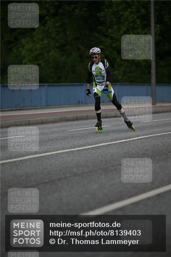 29.06.2025 - hella hamburg halbmarathon Dr. Thomas Lammeyer http://msf.ph/oto/8139403 29.06.2025 08:57:09 Kennedybrücke  meine-sportfotos.de