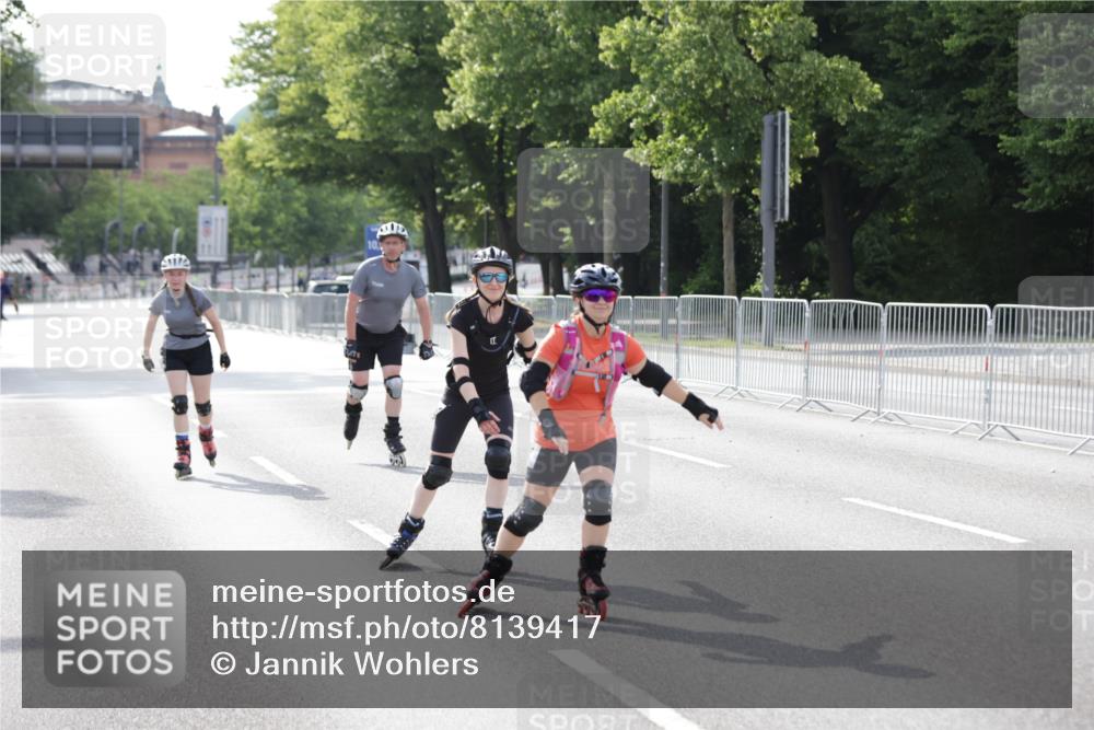 29.06.2025 - hella hamburg halbmarathon Jannik Wohlers http://msf.ph/oto/8139417 29.06.2025 09:03:15 Lombardsbrücke  meine-sportfotos.de