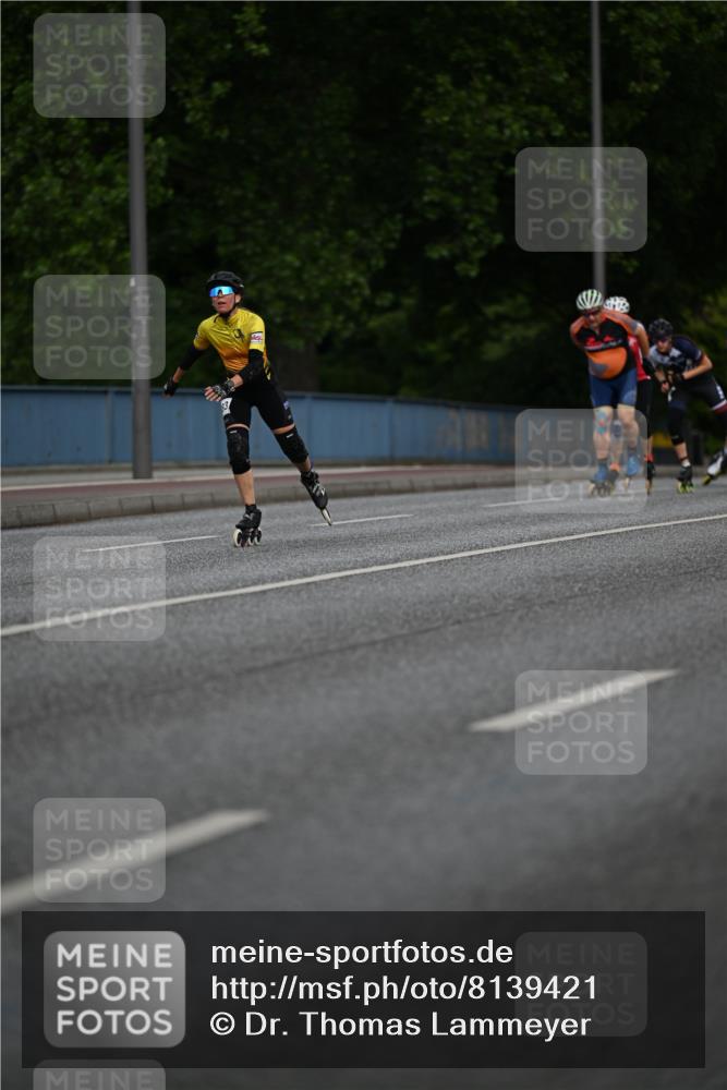 29.06.2025 - hella hamburg halbmarathon Dr. Thomas Lammeyer http://msf.ph/oto/8139421 29.06.2025 08:57:12 Kennedybrücke  meine-sportfotos.de