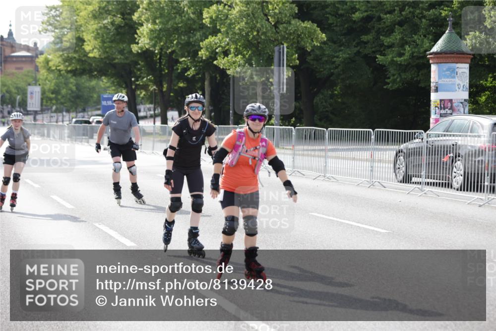 29.06.2025 - hella hamburg halbmarathon Jannik Wohlers http://msf.ph/oto/8139428 29.06.2025 09:03:15 Lombardsbrücke  meine-sportfotos.de