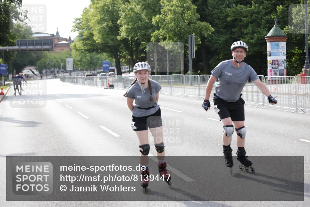 29.06.2025 - hella hamburg halbmarathon Jannik Wohlers http://msf.ph/oto/8139447 29.06.2025 09:03:17 Lombardsbrücke  meine-sportfotos.de