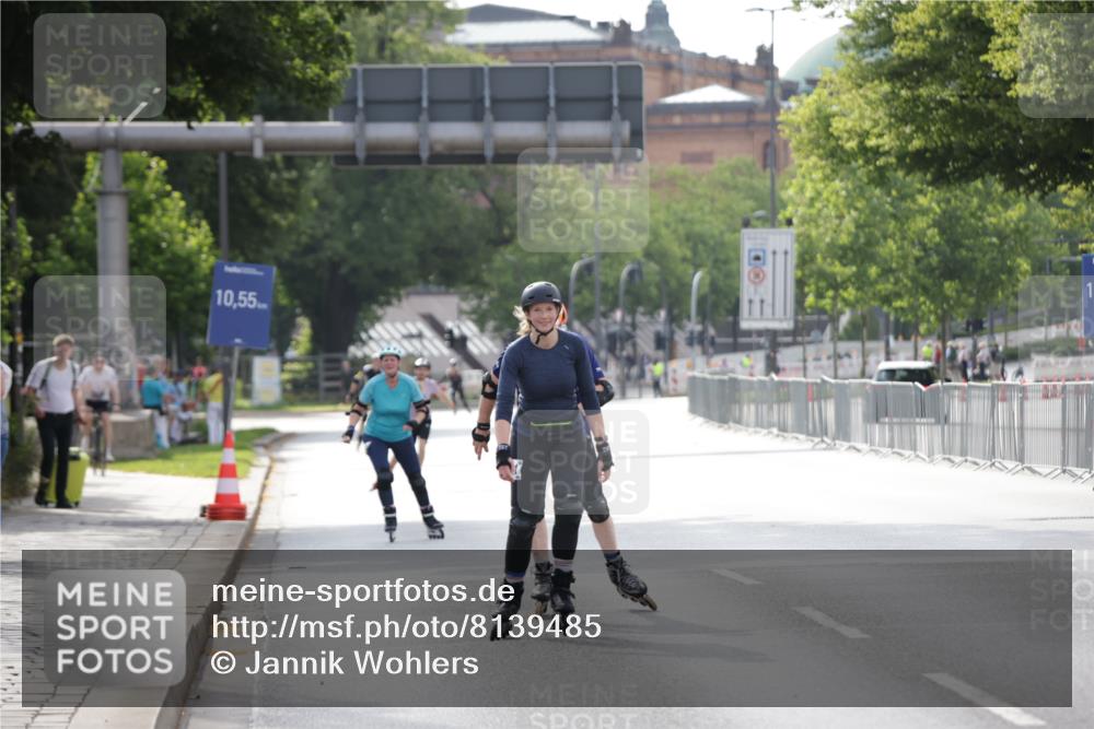 29.06.2025 - hella hamburg halbmarathon Jannik Wohlers http://msf.ph/oto/8139485 29.06.2025 09:03:23 Lombardsbrücke  meine-sportfotos.de