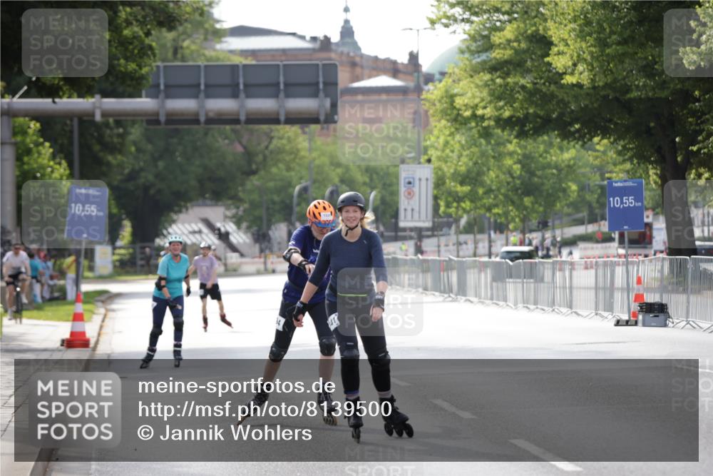 29.06.2025 - hella hamburg halbmarathon Jannik Wohlers http://msf.ph/oto/8139500 29.06.2025 09:03:23 Lombardsbrücke  meine-sportfotos.de
