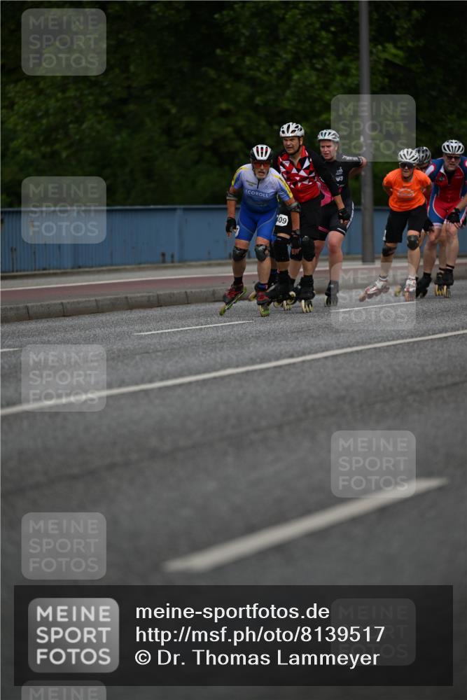 29.06.2025 - hella hamburg halbmarathon Dr. Thomas Lammeyer http://msf.ph/oto/8139517 29.06.2025 08:57:35 Kennedybrücke  meine-sportfotos.de