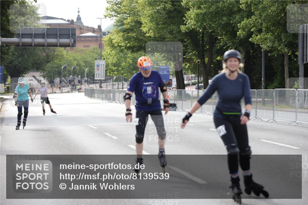 29.06.2025 - hella hamburg halbmarathon Jannik Wohlers http://msf.ph/oto/8139539 29.06.2025 09:03:26 Lombardsbrücke  meine-sportfotos.de