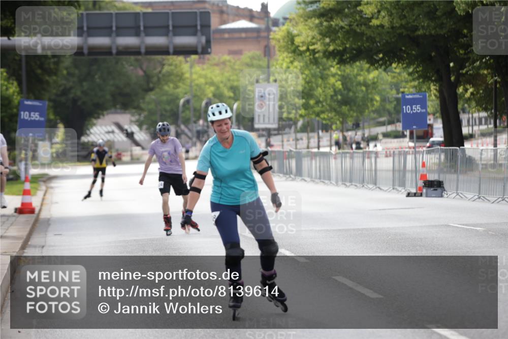 29.06.2025 - hella hamburg halbmarathon Jannik Wohlers http://msf.ph/oto/8139614 29.06.2025 09:03:30 Lombardsbrücke  meine-sportfotos.de
