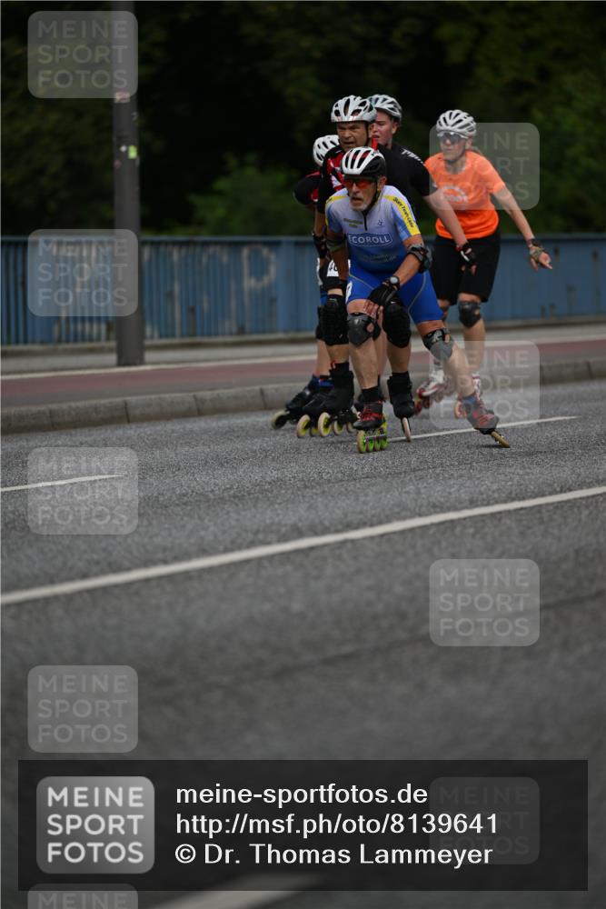 29.06.2025 - hella hamburg halbmarathon Dr. Thomas Lammeyer http://msf.ph/oto/8139641 29.06.2025 08:57:36 Kennedybrücke  meine-sportfotos.de