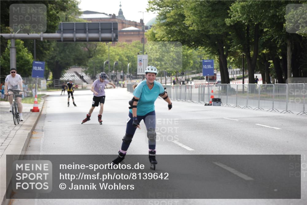 29.06.2025 - hella hamburg halbmarathon Jannik Wohlers http://msf.ph/oto/8139642 29.06.2025 09:03:30 Lombardsbrücke  meine-sportfotos.de