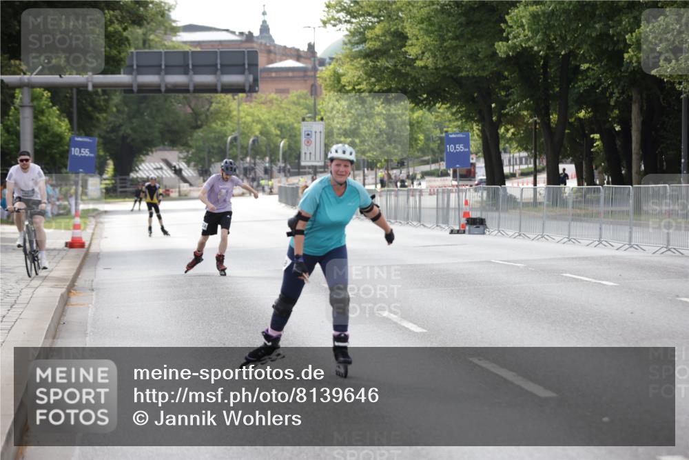 29.06.2025 - hella hamburg halbmarathon Jannik Wohlers http://msf.ph/oto/8139646 29.06.2025 09:03:30 Lombardsbrücke  meine-sportfotos.de