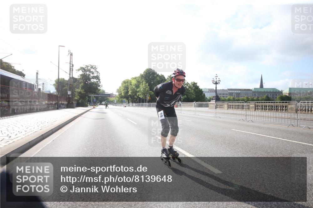 29.06.2025 - hella hamburg halbmarathon Jannik Wohlers http://msf.ph/oto/8139648 29.06.2025 08:55:26 Lombardsbrücke  meine-sportfotos.de
