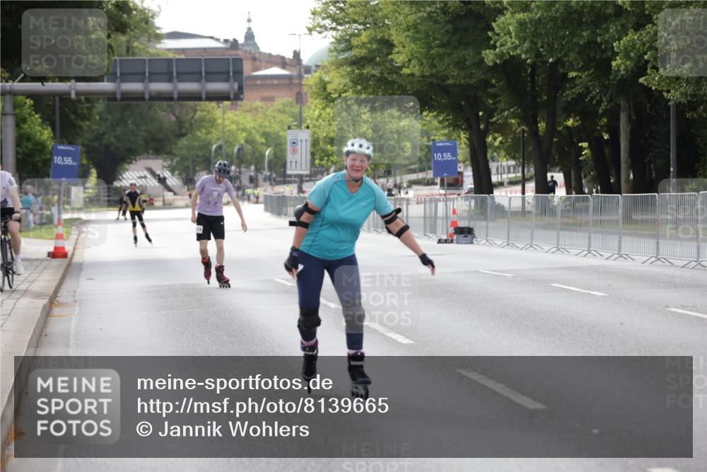 29.06.2025 - hella hamburg halbmarathon Jannik Wohlers http://msf.ph/oto/8139665 29.06.2025 09:03:30 Lombardsbrücke  meine-sportfotos.de