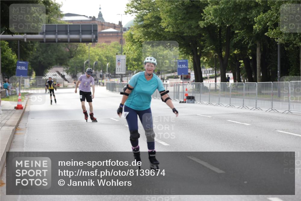 29.06.2025 - hella hamburg halbmarathon Jannik Wohlers http://msf.ph/oto/8139674 29.06.2025 09:03:30 Lombardsbrücke  meine-sportfotos.de