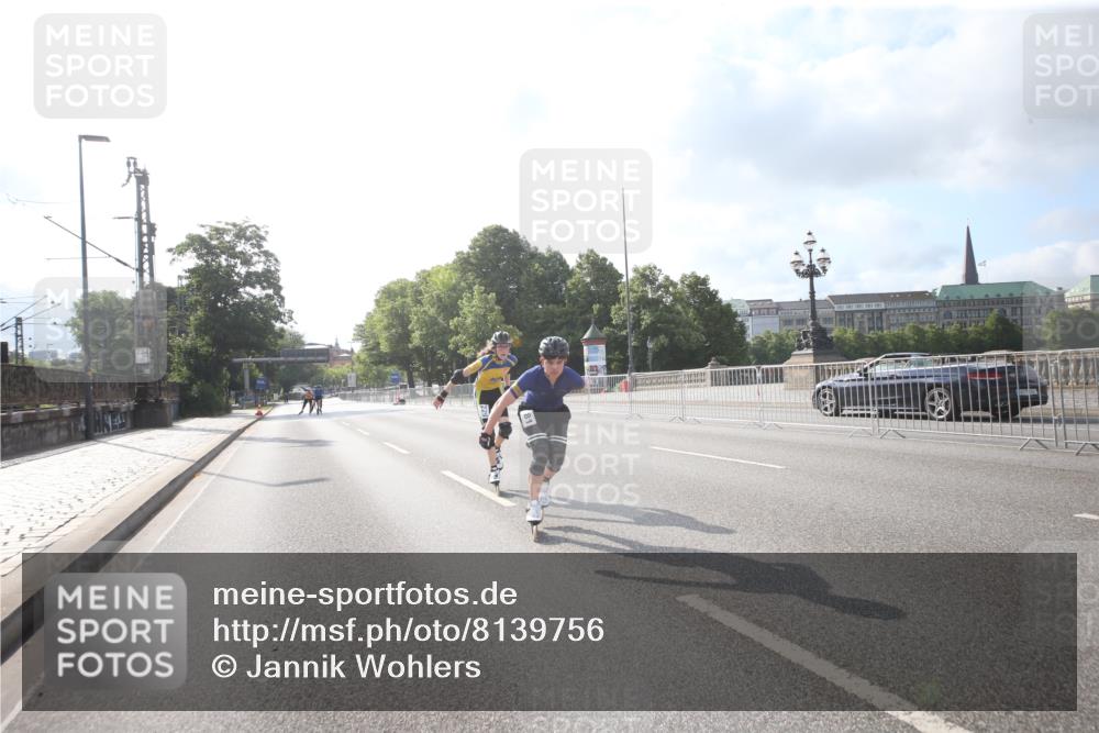 29.06.2025 - hella hamburg halbmarathon Jannik Wohlers http://msf.ph/oto/8139756 29.06.2025 08:55:36 Lombardsbrücke  meine-sportfotos.de