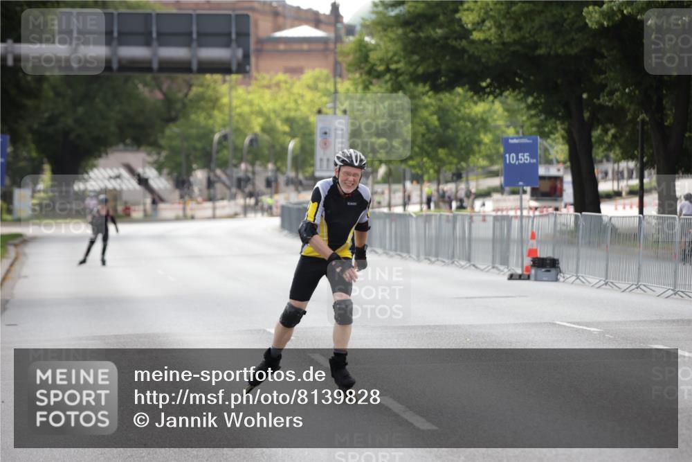 29.06.2025 - hella hamburg halbmarathon Jannik Wohlers http://msf.ph/oto/8139828 29.06.2025 09:03:41 Lombardsbrücke  meine-sportfotos.de