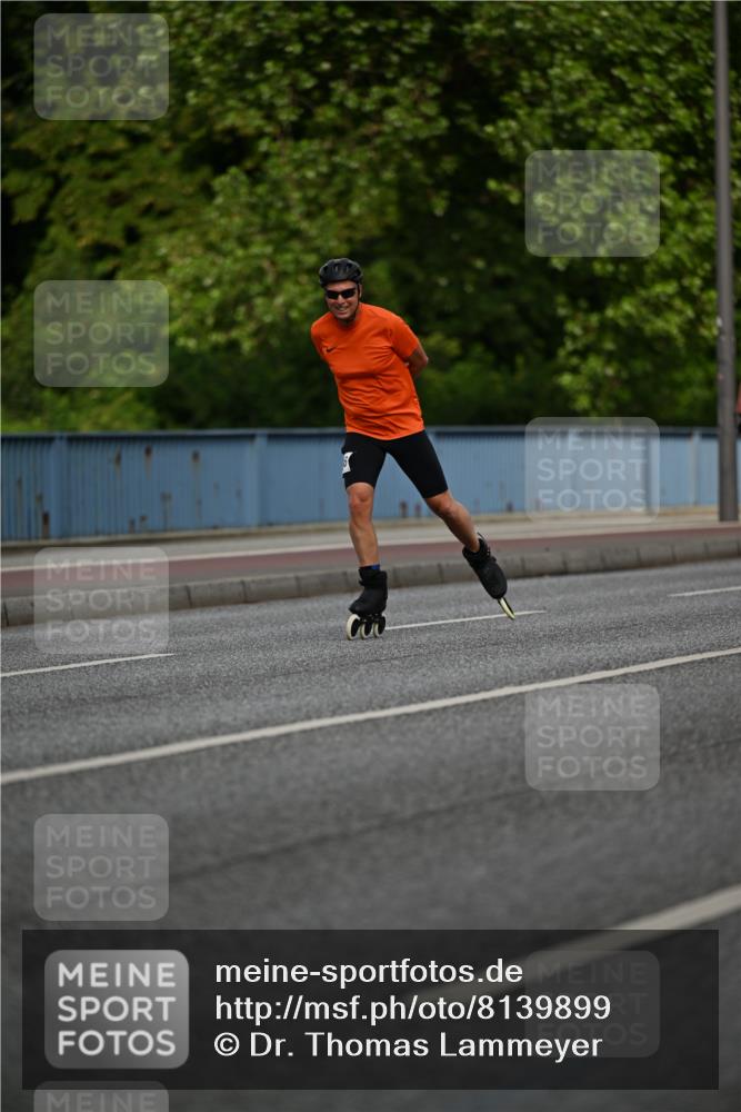 29.06.2025 - hella hamburg halbmarathon Dr. Thomas Lammeyer http://msf.ph/oto/8139899 29.06.2025 08:57:48 Kennedybrücke  meine-sportfotos.de