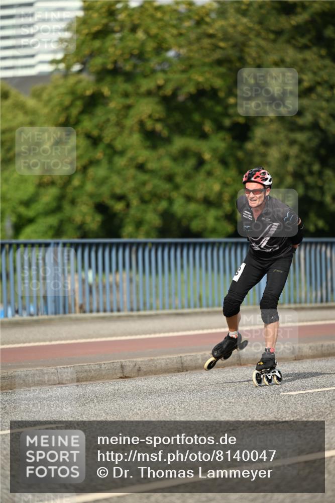 29.06.2025 - hella hamburg halbmarathon Dr. Thomas Lammeyer http://msf.ph/oto/8140047 29.06.2025 08:58:06 Kennedybrücke  meine-sportfotos.de