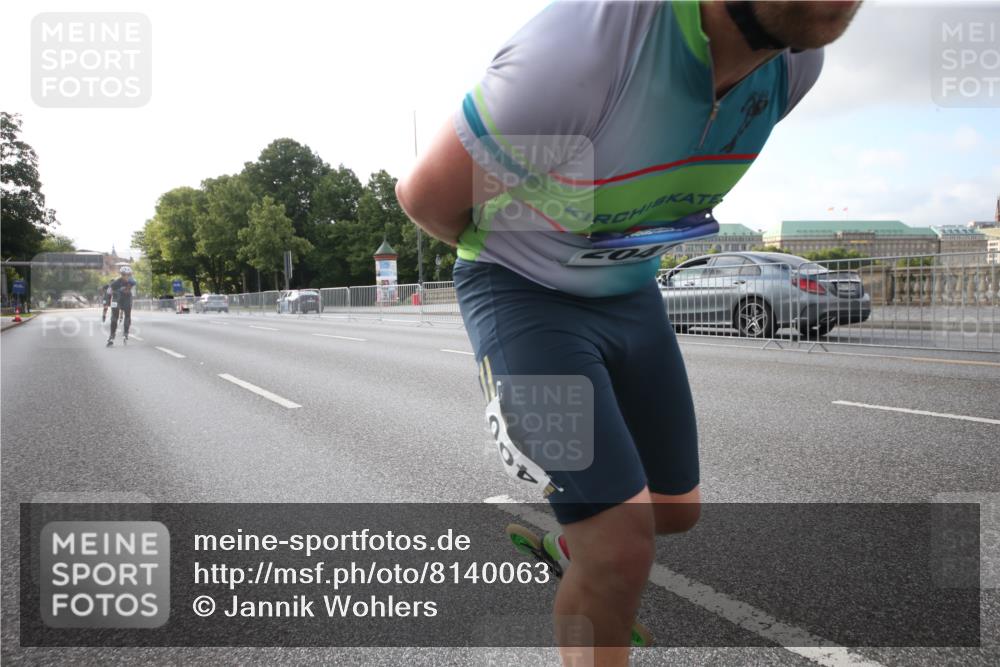 29.06.2025 - hella hamburg halbmarathon Jannik Wohlers http://msf.ph/oto/8140063 29.06.2025 08:55:53 Lombardsbrücke  meine-sportfotos.de