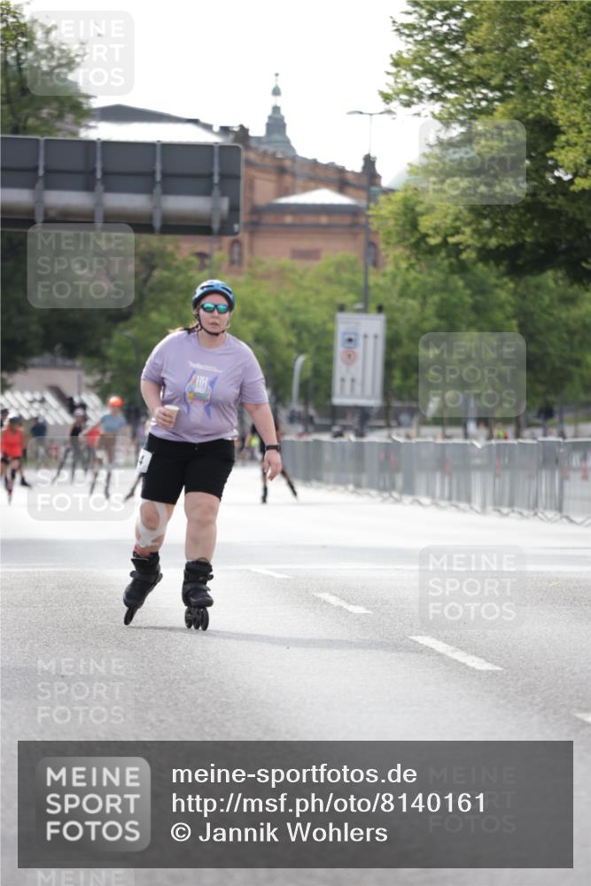 29.06.2025 - hella hamburg halbmarathon Jannik Wohlers http://msf.ph/oto/8140161 29.06.2025 09:04:14 Lombardsbrücke  meine-sportfotos.de